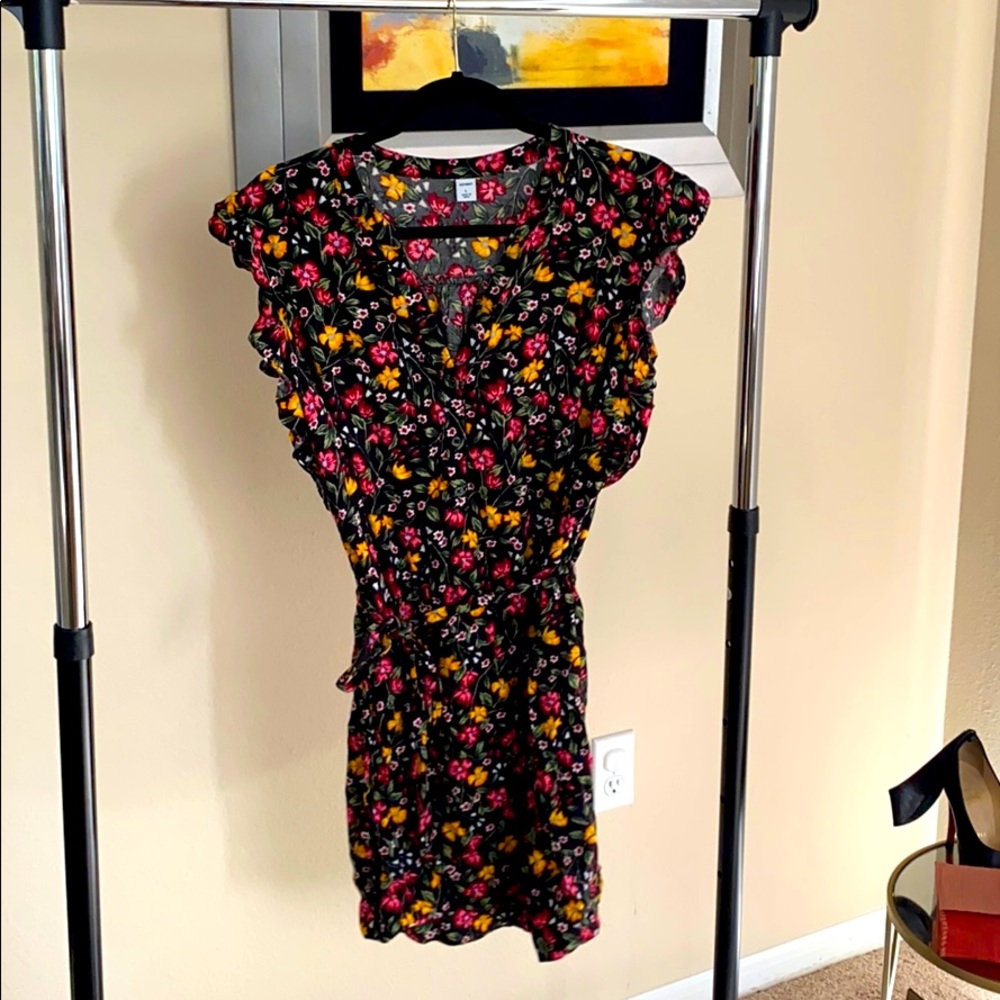 Floral Short Sleeve V Neck Dress